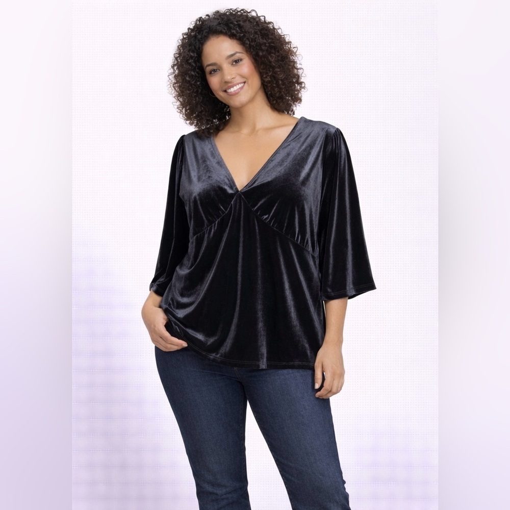🖤 Knox Rose Black Velvet Blouse